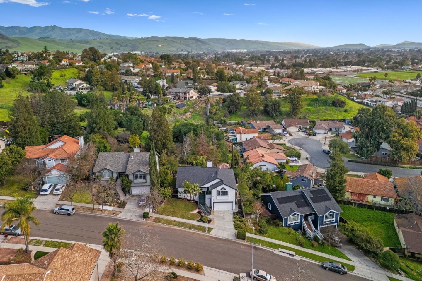 156 Knightshaven Way