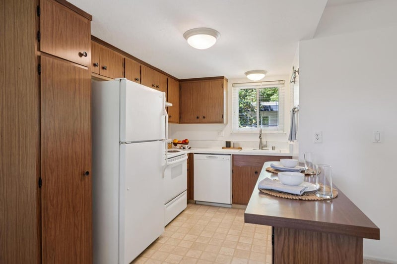 14225 Lora Drive 102