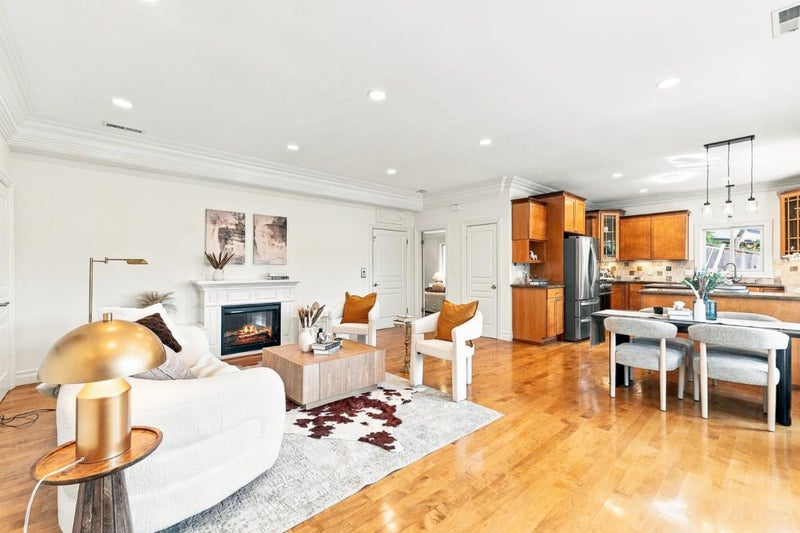2702 Monte Cresta Drive