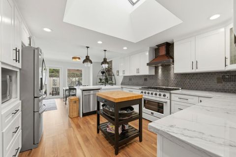 Tiny photo for 7112 Via Portada, SAN JOSE, CA 95135 (MLS # ML82030511)