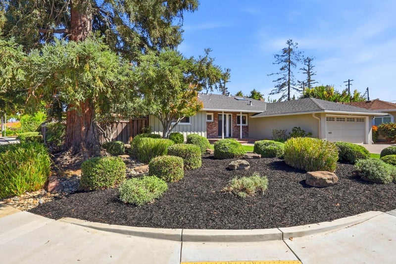 471 Lowell Drive