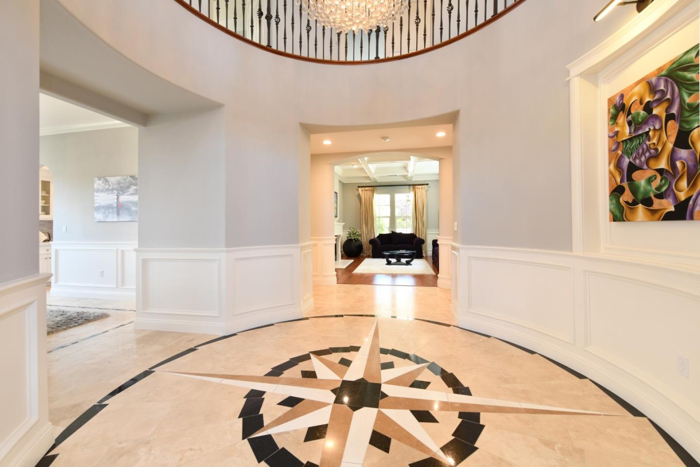 1322 Montrose Place