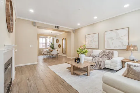 415 Camille Circle Unit 14, San Jose, CA 95134 - #: ML81996840