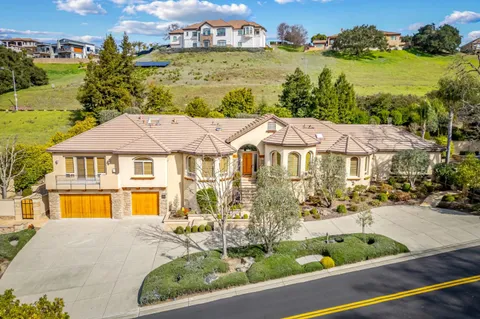 2155 Country Drive, Gilroy, CA 95020 - MLS#: ML81997980