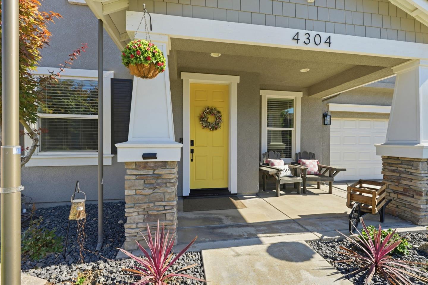 4304 Big Tree Court