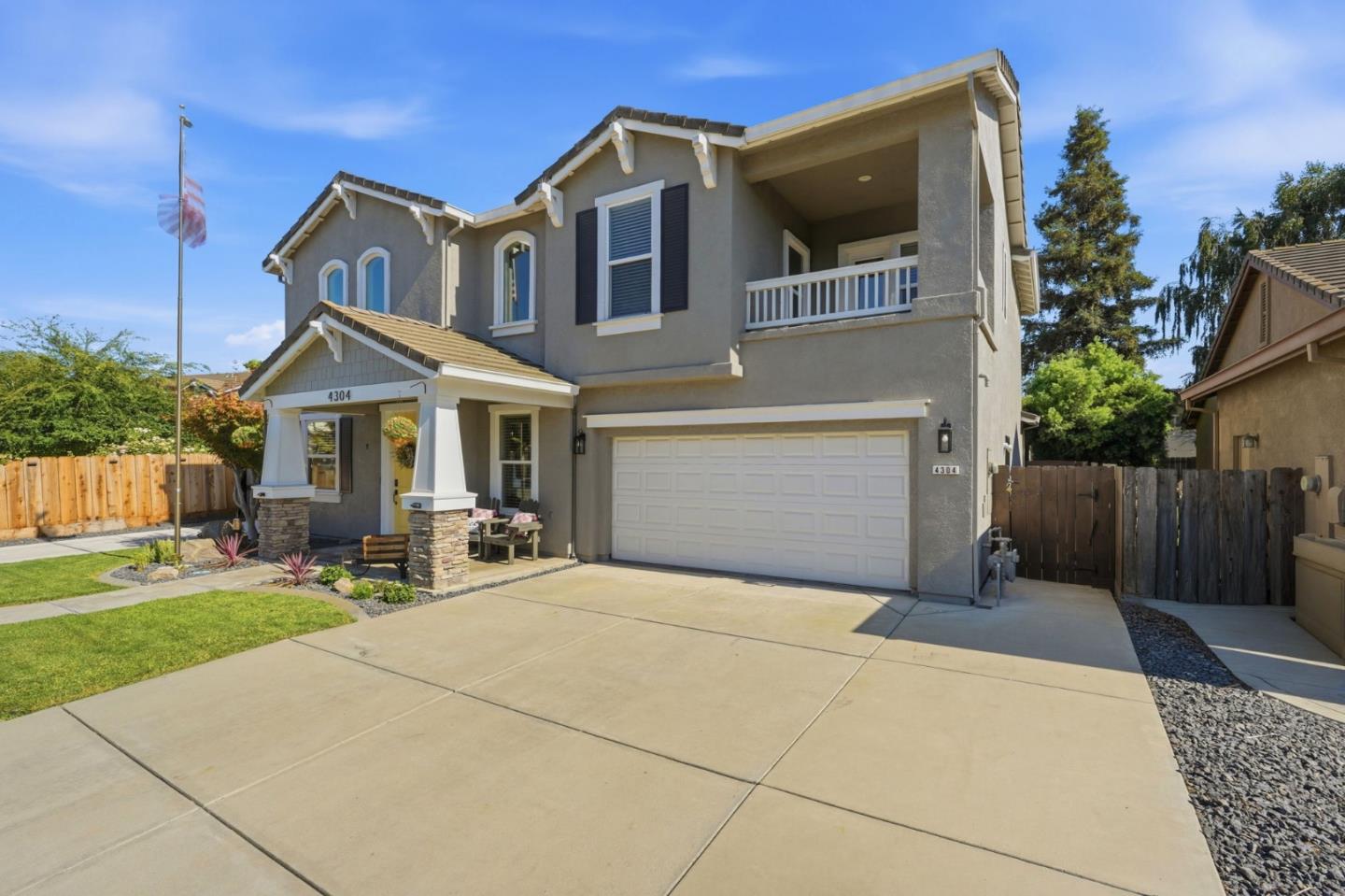 4304 Big Tree Court