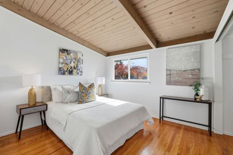 Tiny photo for 3839 Ross Road, PALO ALTO, CA 94303 (MLS # ML82028784)