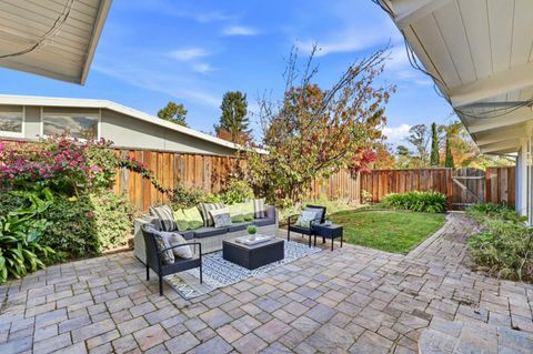 Tiny photo for 3839 Ross Road, PALO ALTO, CA 94303 (MLS # ML82028784)