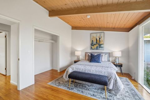 Tiny photo for 3839 Ross Road, PALO ALTO, CA 94303 (MLS # ML82028784)