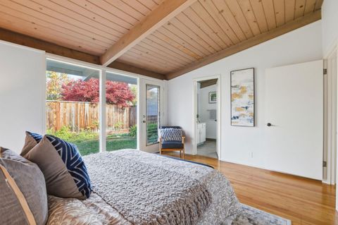 Tiny photo for 3839 Ross Road, PALO ALTO, CA 94303 (MLS # ML82028784)