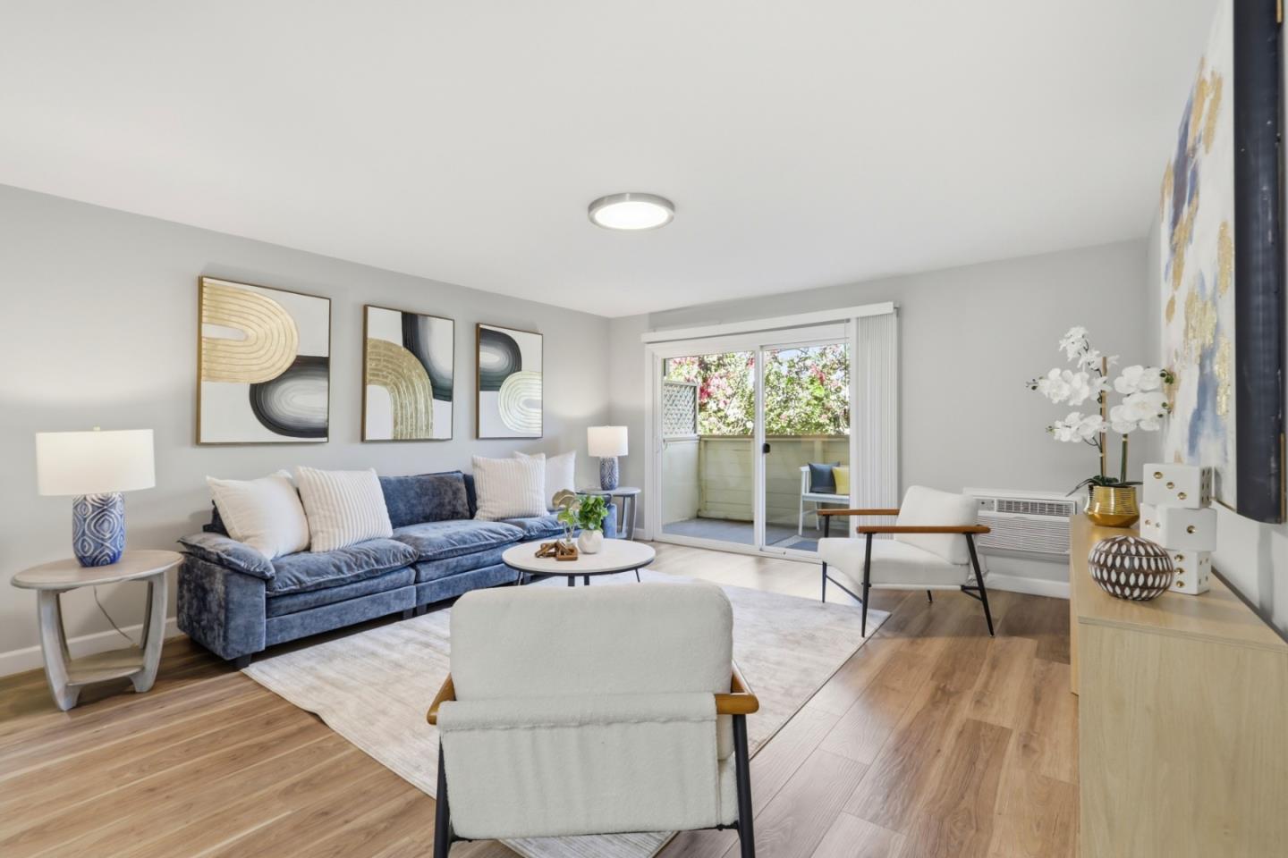 1033 Crestview Drive