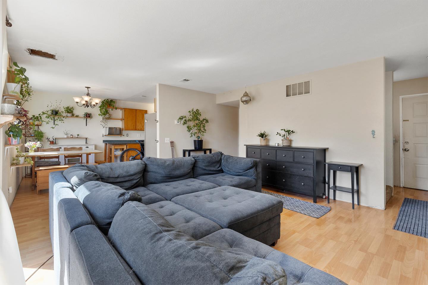 13 Altamont Drive