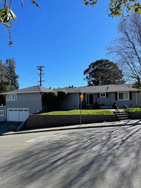 A home in SAN MATEO