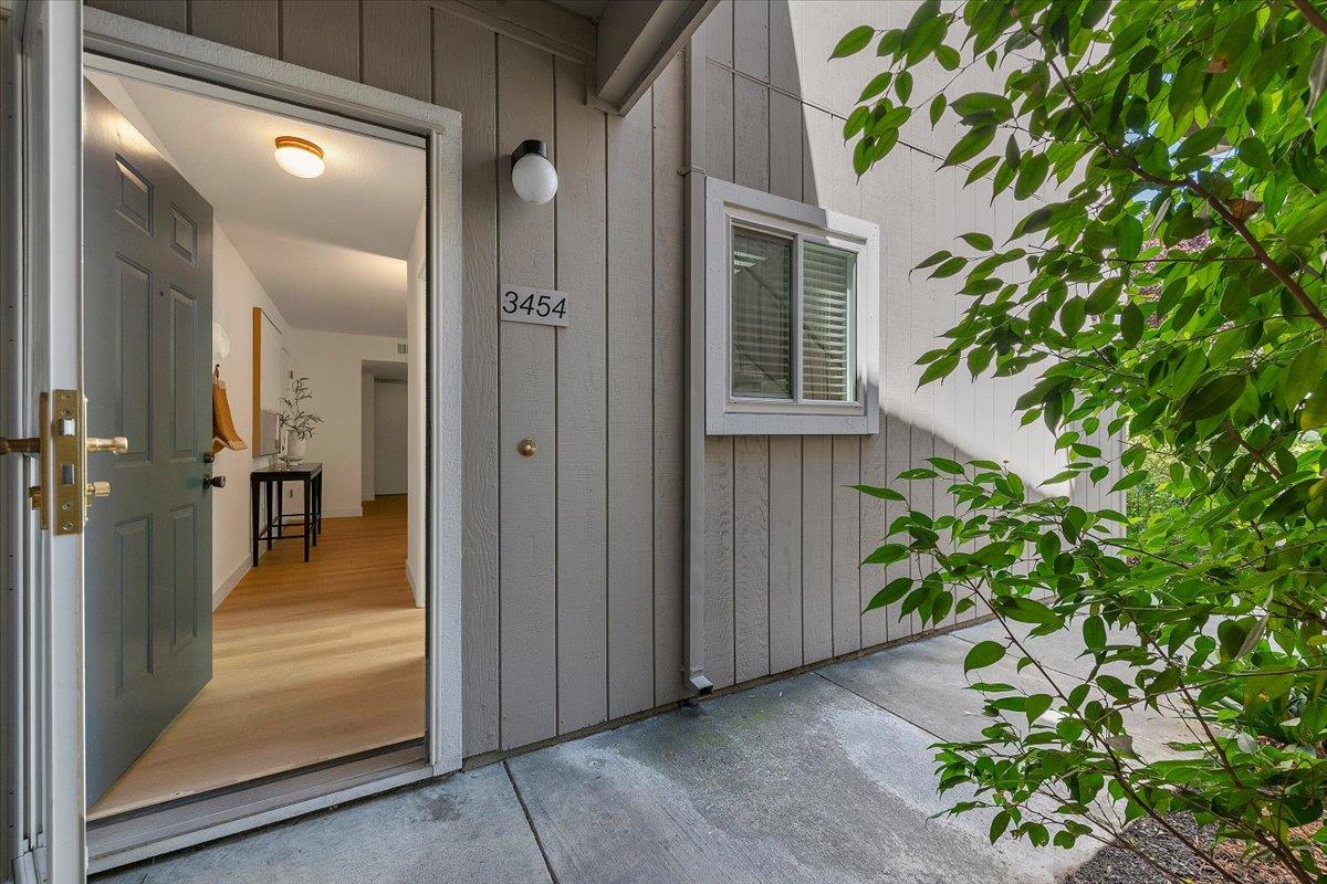 3454 Wine Cask Way