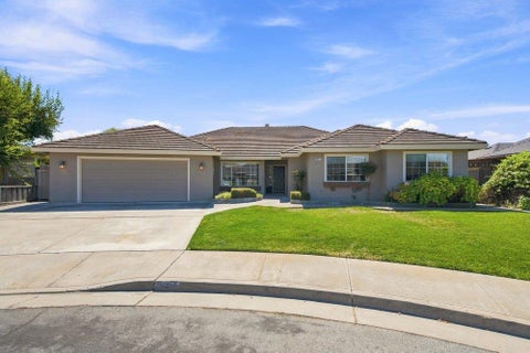 Photo of 1611 Napa Court, HOLLISTER, CA 95023 (MLS # ML82060200)