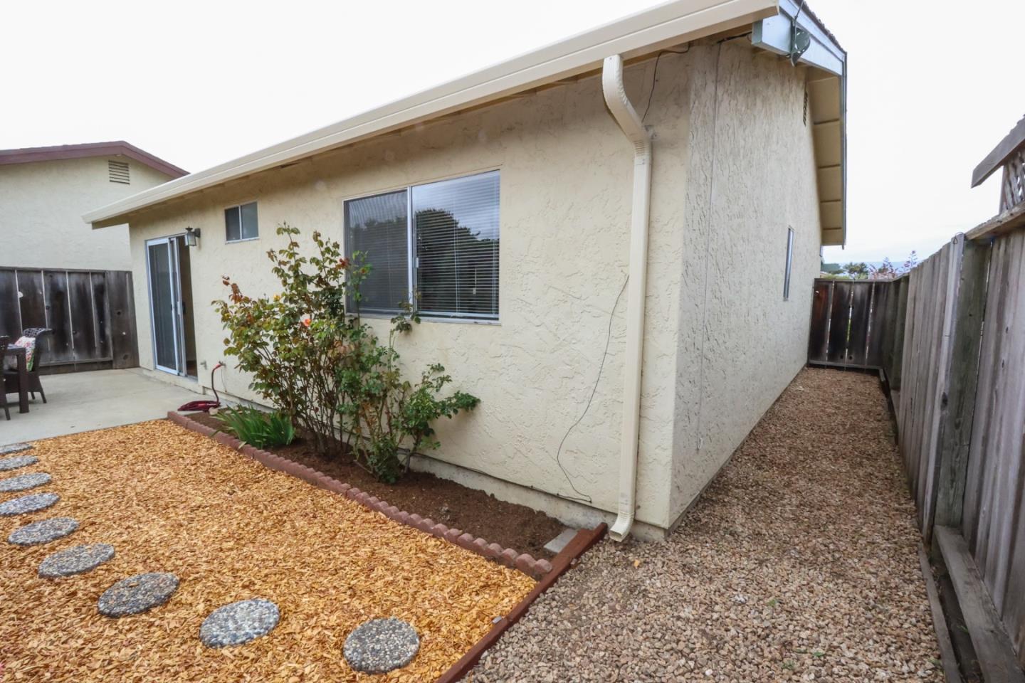 517 Vivienne Drive