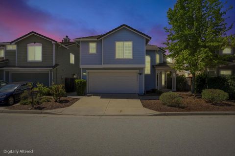 Photo of 429 Airstream Court, SCOTTS VALLEY, CA 95066 (MLS # ML82044131)