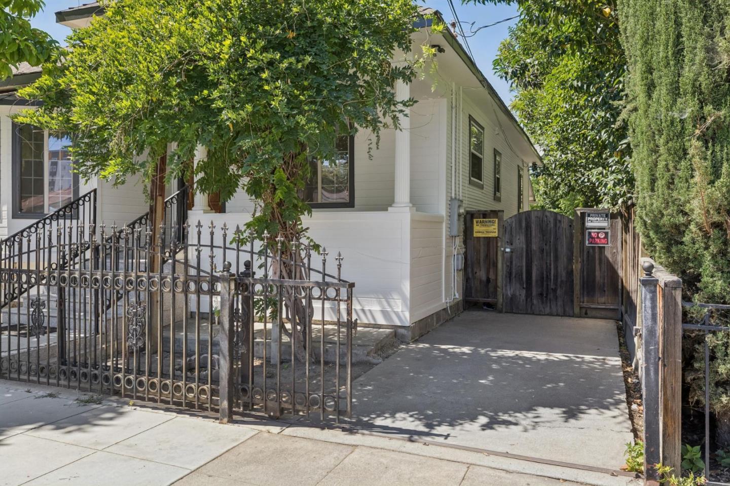 883 Pacific Avenue