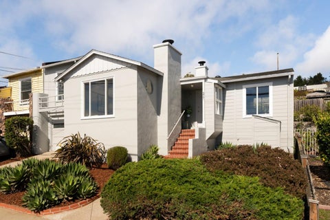 Photo of 377 Hillside Boulevard, DALY CITY, CA 94014 (MLS # ML82055409)