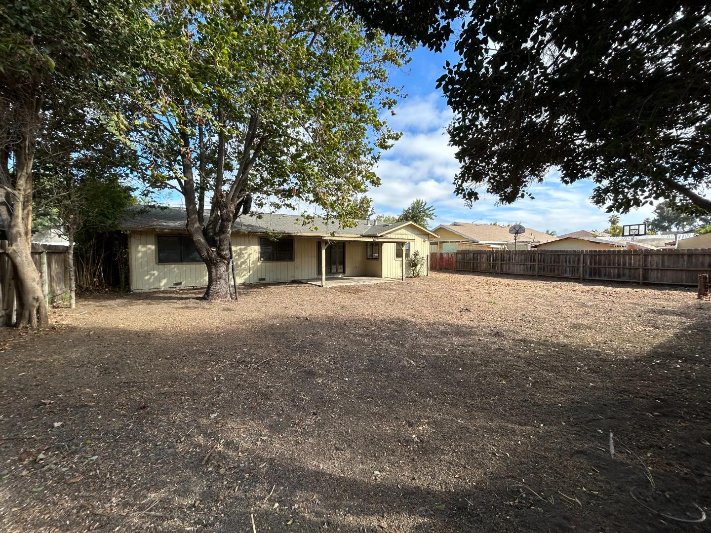 921 Nash Road