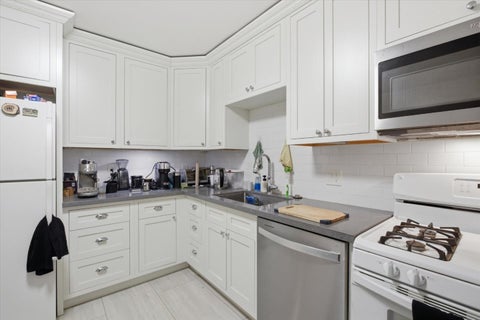 Tiny photo for 673 Hillside Boulevard, DALY CITY, CA 94014 (MLS # ML82043172)