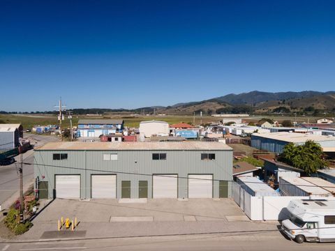 Tiny photo for 207 Harvard Avenue, HALF MOON BAY, CA 94019 (MLS # ML82026478)