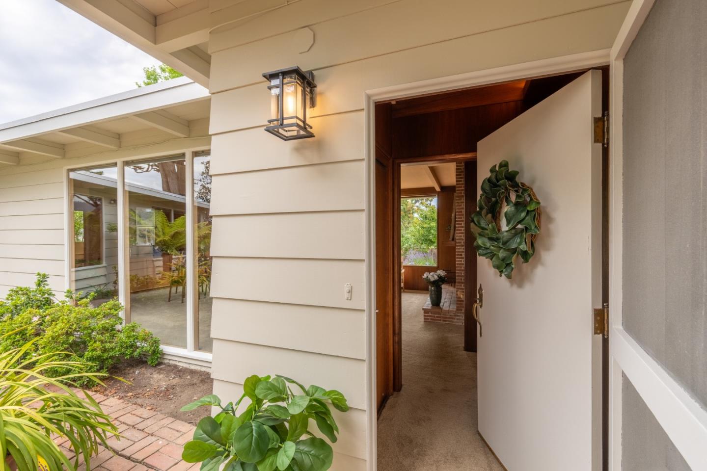 26074 Mesa Drive