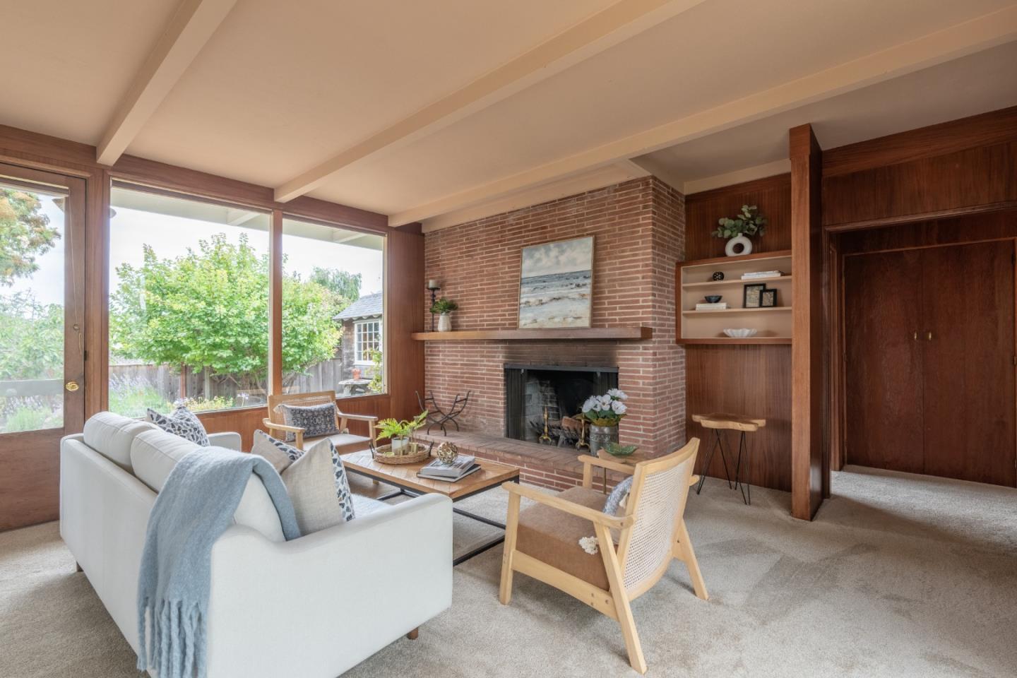 26074 Mesa Drive