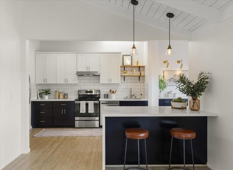 2715 Lafayette Street SOQUEL CA 95073