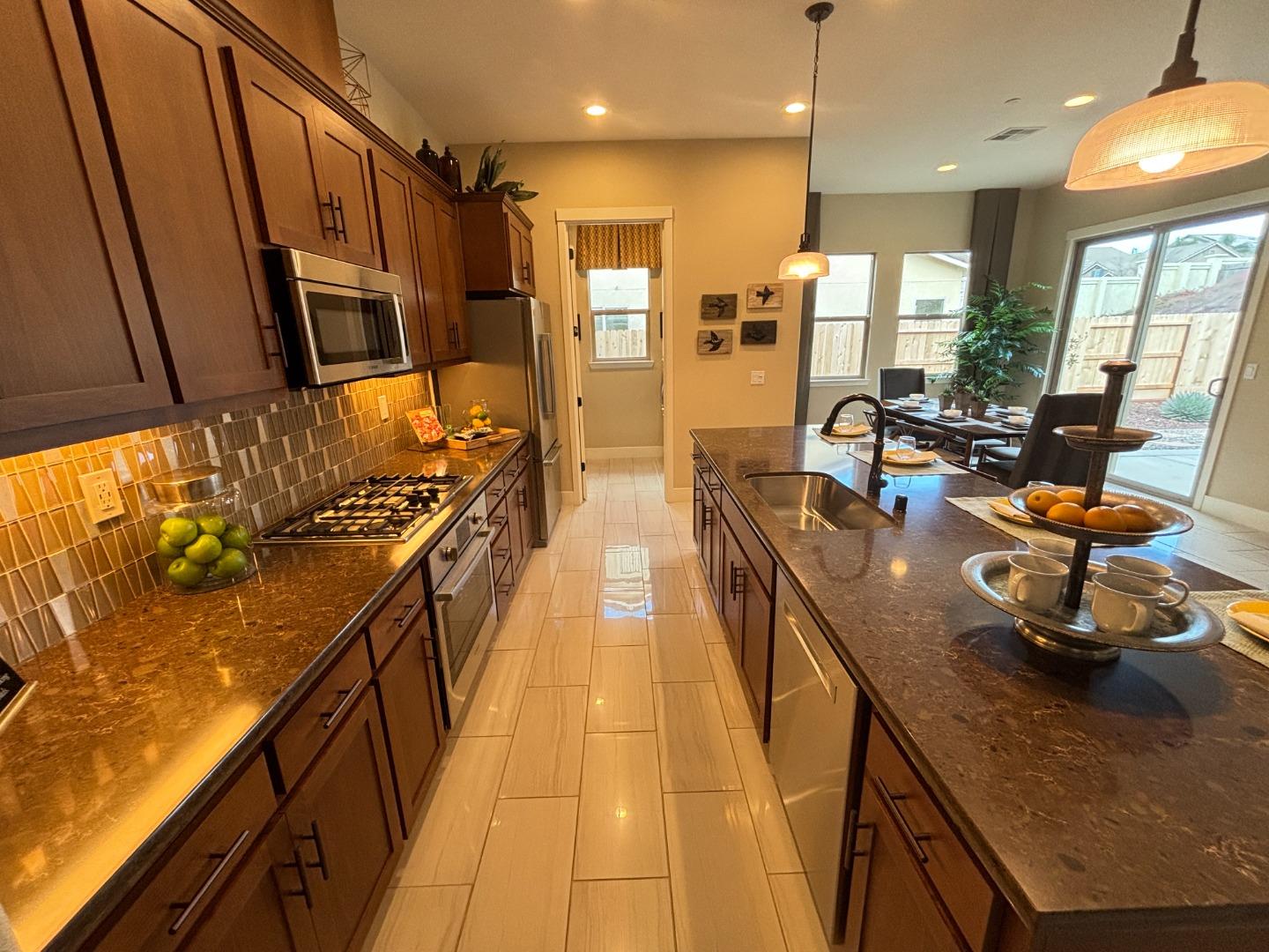 1517 Santana Ranch Drive