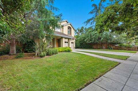 Tiny photo for 744 Colorado Avenue, PALO ALTO, CA 94303 (MLS # ML82023828)