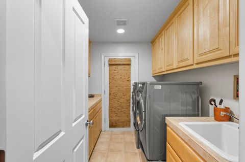 Tiny photo for 744 Colorado Avenue, PALO ALTO, CA 94303 (MLS # ML82023828)