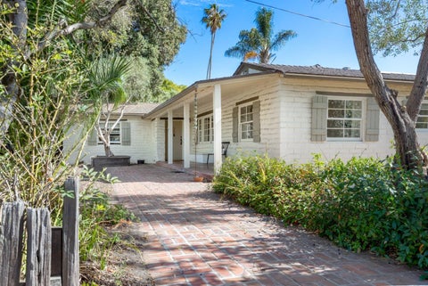 Photo of 719 High Street, SANTA CRUZ, CA 95060 (MLS # ML82065167)