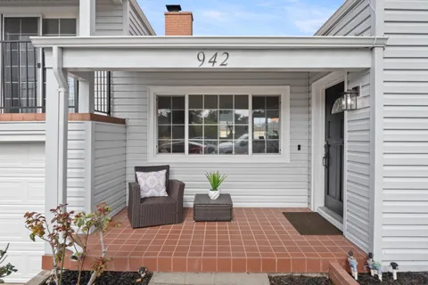 942 Rose Street, Hayward, CA 94541 - #: ML81998124
