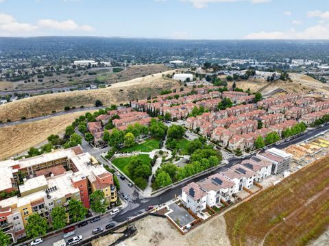 Tiny photo for 254 Agustin Narvaez ST #7, SAN JOSE, CA 95136 (MLS # ML82047235)