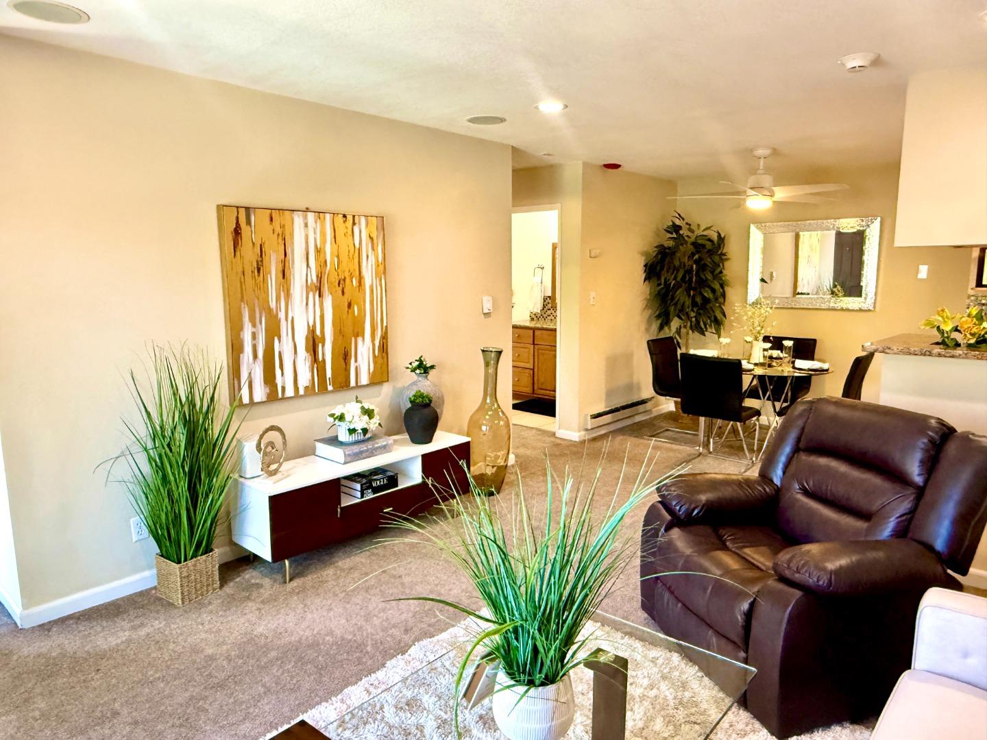 2250 Monroe Street 201