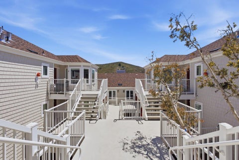 Tiny photo for 855 Mountain View Drive #4, Daly City, CA 94014 (MLS # ML82050458)