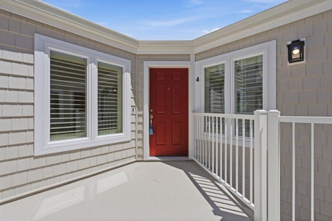 Tiny photo for 855 Mountain View Drive #4, Daly City, CA 94014 (MLS # ML82050458)