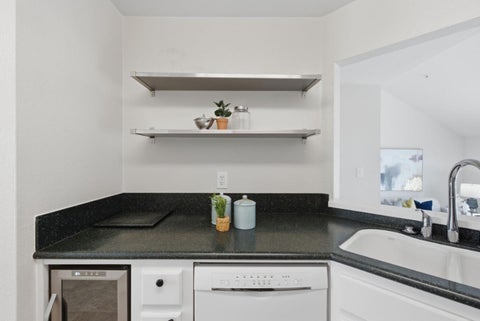 Tiny photo for 855 Mountain View Drive #4, Daly City, CA 94014 (MLS # ML82050458)
