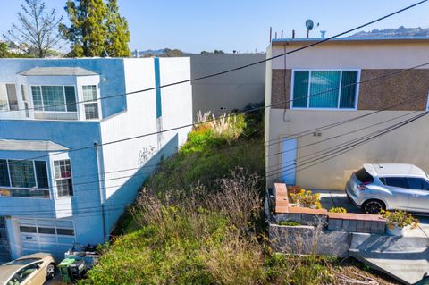 Tiny photo for 8 Orizaba Avenue, SAN FRANCISCO, CA 94112 (MLS # ML82028329)