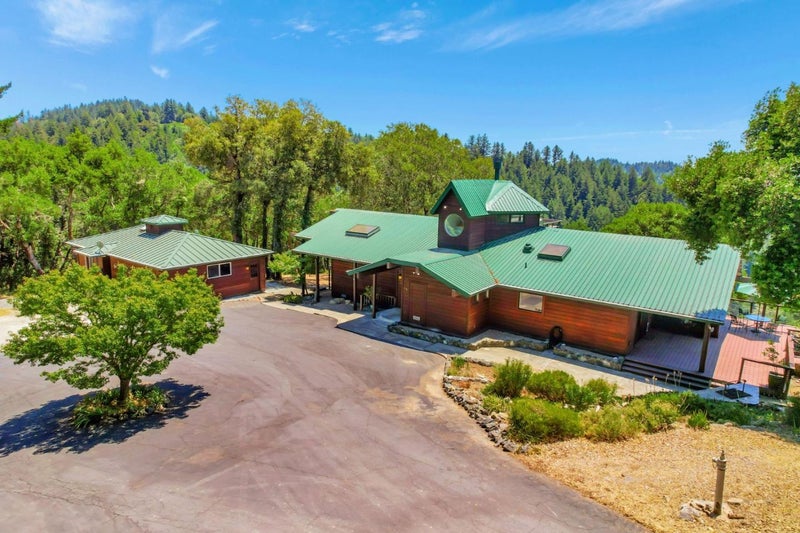 950 Oak Ridge Road