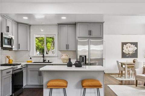 Tiny photo for 1565 Willowdale Drive, SAN JOSE, CA 95118 (MLS # ML82046093)