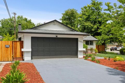 Tiny photo for 1565 Willowdale Drive, SAN JOSE, CA 95118 (MLS # ML82046093)