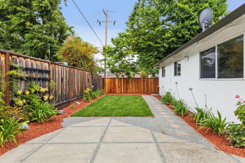 Tiny photo for 1565 Willowdale Drive, SAN JOSE, CA 95118 (MLS # ML82046093)