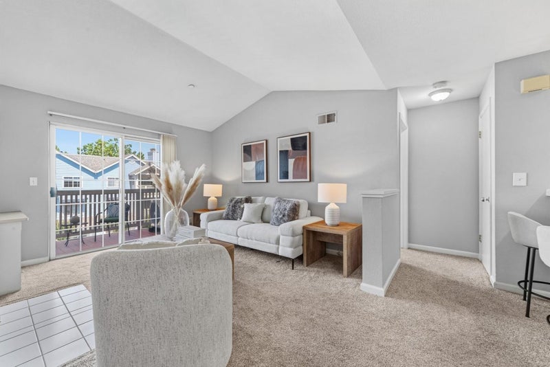 609 Arcadia Terrace 303
