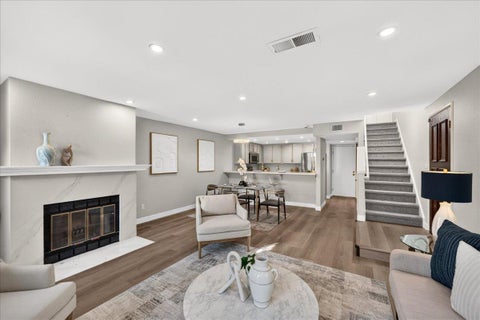 Photo of 2057 Wente PL, SAN JOSE, CA 95125 (MLS # ML82060553)