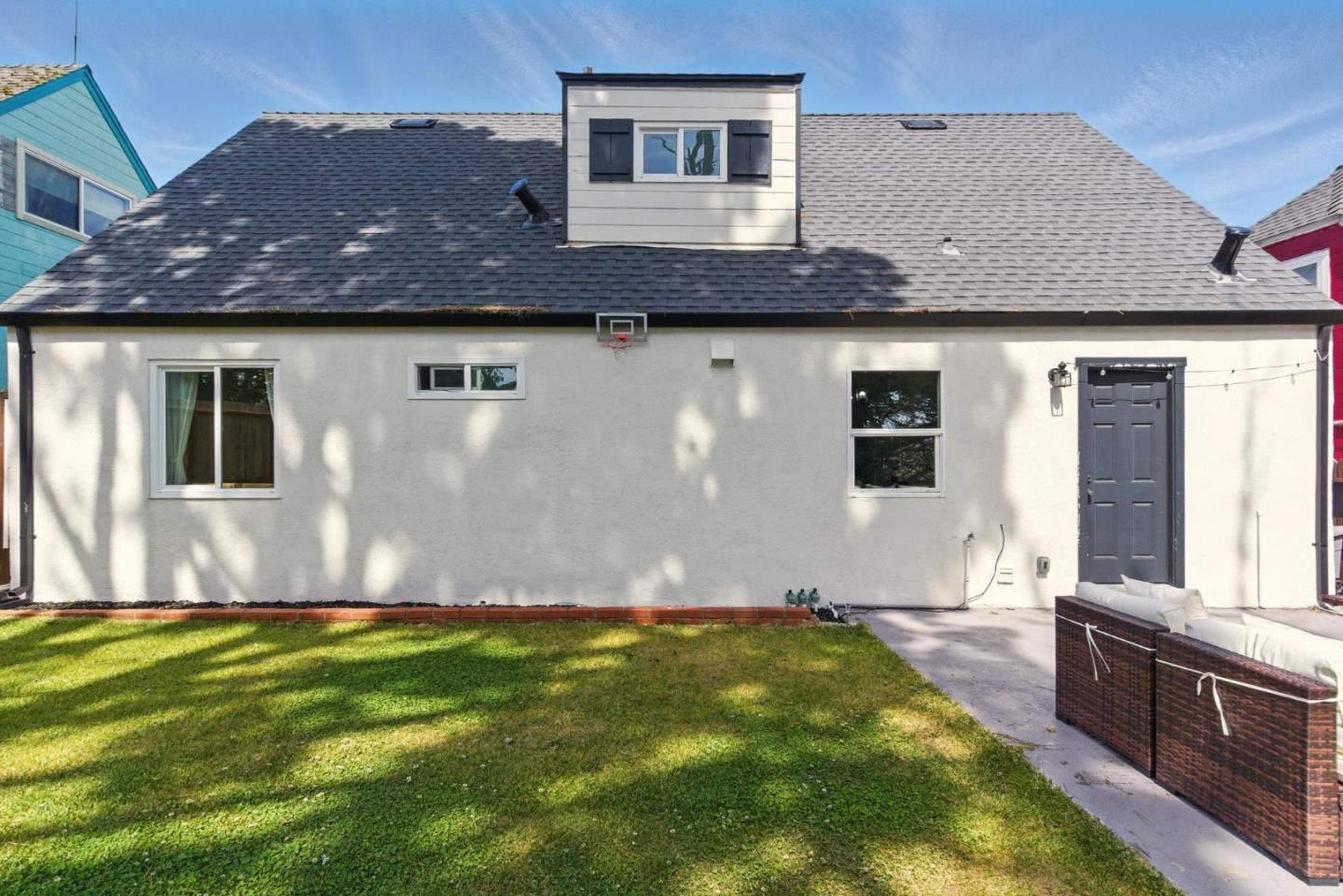 640 Heather Court