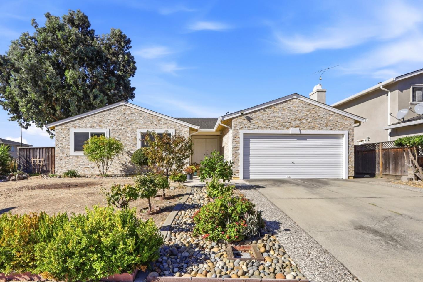 2097 Flintfield Drive