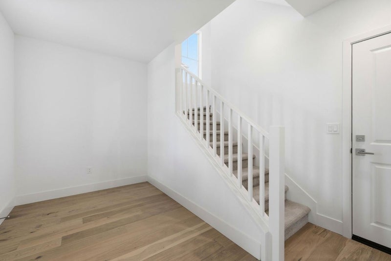 224 Oak Circle