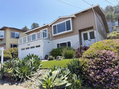 Photo of PACIFICA, CA 94044 (MLS # ML82047516)